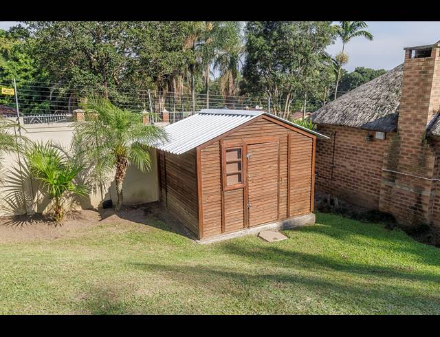 3 BEDROOM HOUSE FOR SALE IN COWIES HILL PARK